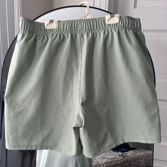 Hollister NWT Olive Striped Swim Trunks - Picture 3 of 5